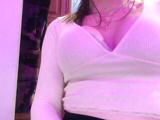 Zoey Portland Pornstar Playing with Her Pussy in the Bathroom Before Court