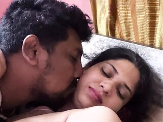 Mumbai College Girl Lose Her Virginity First Time