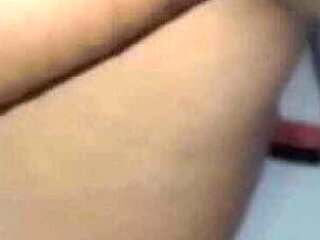 Maid Amanda's X-rated Bathroom Encounter with Her Boss!