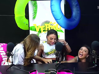 Pagode Da Ofensa - Ep. Summer California: Agnes, Clara Wellen and Monique Bertolini