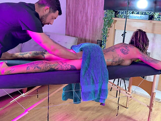 A Filthy Massage on Thatbosslass