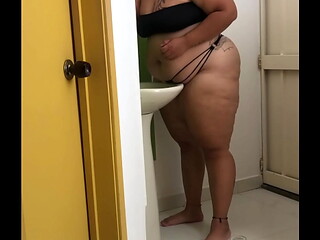 follando ami prima en una fiesta no supo quien era el chico