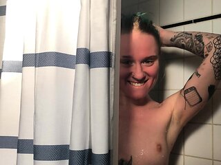 Amateur wild chick solo masturbation