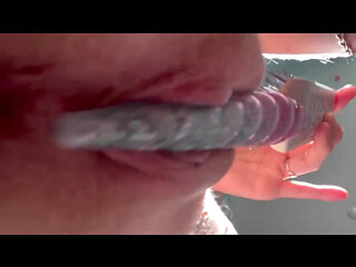 Tight teen pink pussy masterbating