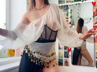 SHAKE your ass so I can FUCK U good by SiennaFree: Blowjob, Amateur  Handjob Porn