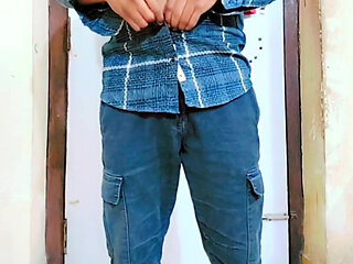 Crossdresser Flash Her Clitty and Masturbating