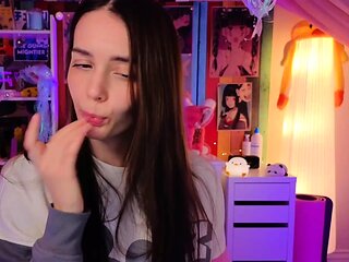 Cute blonde amateur webcam teen masturbating