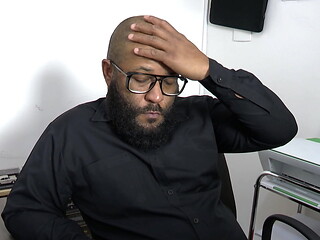 Sempre nos dias de briga, minha namorada fica brava e nunca atende minhas liga&ccedil_&otilde_es - V&iacute_deos sexo