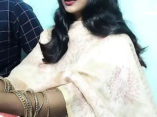 Desi Wife Fingering & Cumshot - Homemade Indian Couple Alone in Room