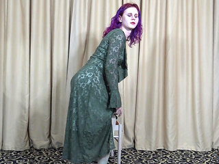 RUSSIAN TGIRLS - Luscious Sangria Satisfies Your Hunger