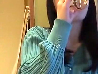 Confession on a Hot-spring Trip - Megumi, 30, a Married Woman - 01