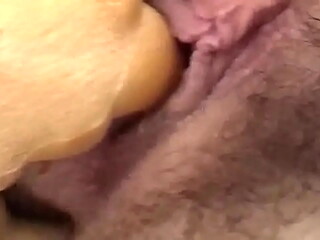 He put something in the cat and passersby can'_t resist
