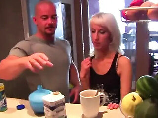 Naughty Blonde Amateur Gets Hard Fucking and Cumshot in German