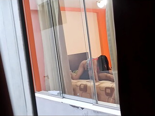 mi vecina colombiana follando con su novio voyeur