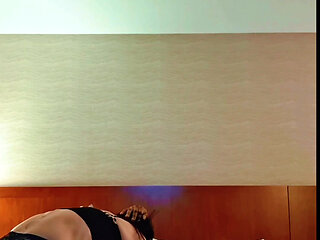Bigdaddy8inchz Barebacked Fucked White Tranny in Her Hotel Room