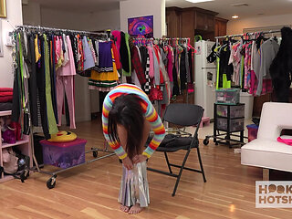 BTS - Petite Whore Alexis Tae Hooks Up With Bryan Gozzling!