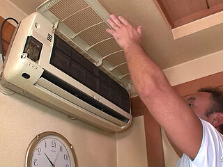 Japanese Mature Wife give a Fuck to the ugly Worker when her husband is at work in Uncensored JAV Roleplay