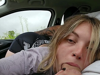 We almost got caught: I suck his cock in the car and he fills my mouth with cum right there on the street
