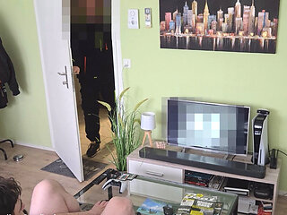 Caught jerking off by the handyman! He Told Me To Go On And Got His First Blowjob - Antogoeshunting