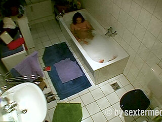 MILF Does Personal Hygiene in the Bathroom