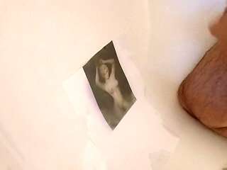 Annie Leonhart Cum Tribute