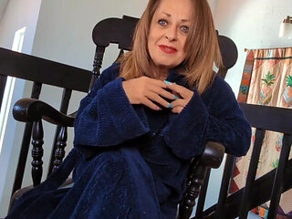 Cum Play Solo with Your Slut