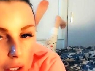 Heidi Foxx aka heidivandertrump OnlyFans - I had a takeaway