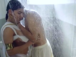 Sexy Wet Bhabhi