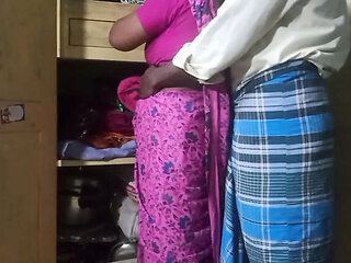 Indian Desi Aunty Fucks Her Boss Hardcore in Village Home - Priyanka314 Homemade