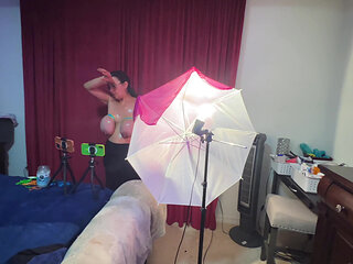 Titty Trainer 14 Cam 1 4K