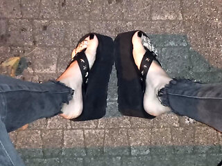 feet so good - public crossdressing