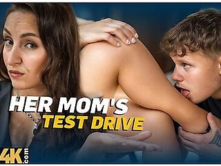 Di Devi In Her Mommys Pussy Is The Best In The World