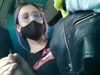 Sexy Latina gives her boyfriend a super blowjob on a public bus traveling between Bogota and Medellin - Bucarasex