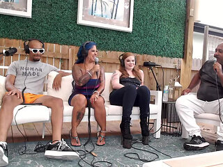 Livestream Adult Just Chatting with Spanish Barbie, Dwayne Foxx, Mrflourish Podcast Asherclantv