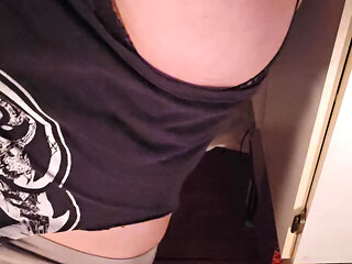 Need my tight asshole pounded...