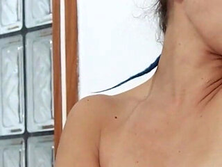 Playing with a Dildo in My Armpits!