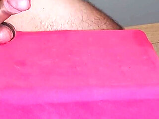 Mistress in Nylons and High Heels Footdom