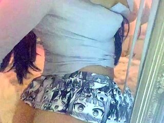 Cute amateur brunette naughty in solo jerking show on camera