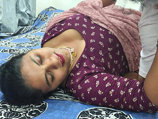 Saree Hip Press Navel Romance