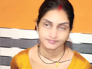 Video of Janvi Bhabhi bathing in the bathroom went viral. indian hot girl