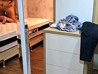 Hot Wife Moans on 20cm Thick Cock - Cuckold Sign & Amateur Creampie