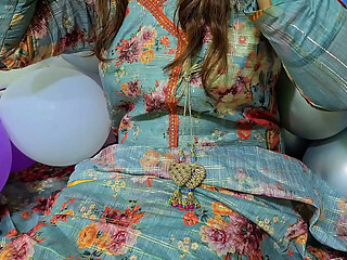 Desi Hot Bari Behan Ki Phudi ka Phuda Bnadia-Load moaning