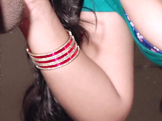 Hot Stepmom Sucking Dick, Deepthroat in Saree with Hindi Audio
