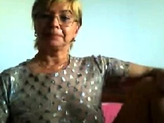 Abuela divina una webcam amateur ertica