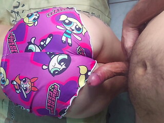Se n&atilde_o me der a buceta virgem conto para sua madrasta sobre piercing que voc&ecirc_ p&ocirc_s no peito - teens (18 )