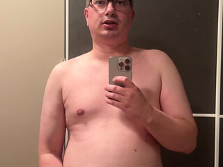 Slut takes and selfie and wants to be a slut