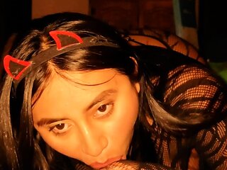 Mara Carbaleon es la reina del Inframundo y viene a la