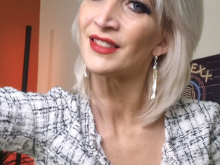 Giantess Home From Work!!!