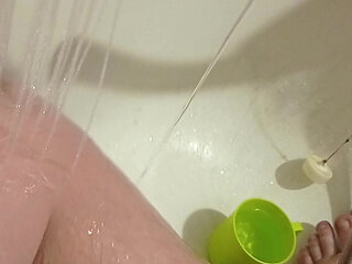 I poured a lot of water into the anal, super