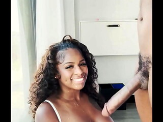 Made her cum back to back with these strokes thickassrayne